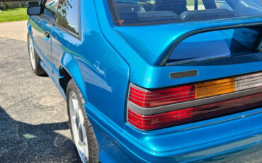 Ford-Mustang-1993-Hatchback-31