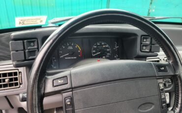 Ford-Mustang-1993-Hatchback-4