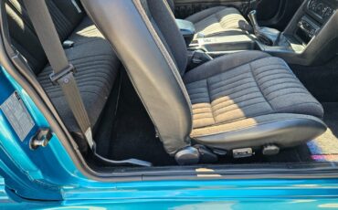 Ford-Mustang-1993-Hatchback-4