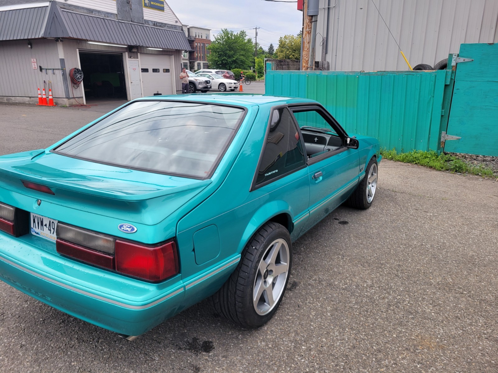 Ford-Mustang-1993-Hatchback-7