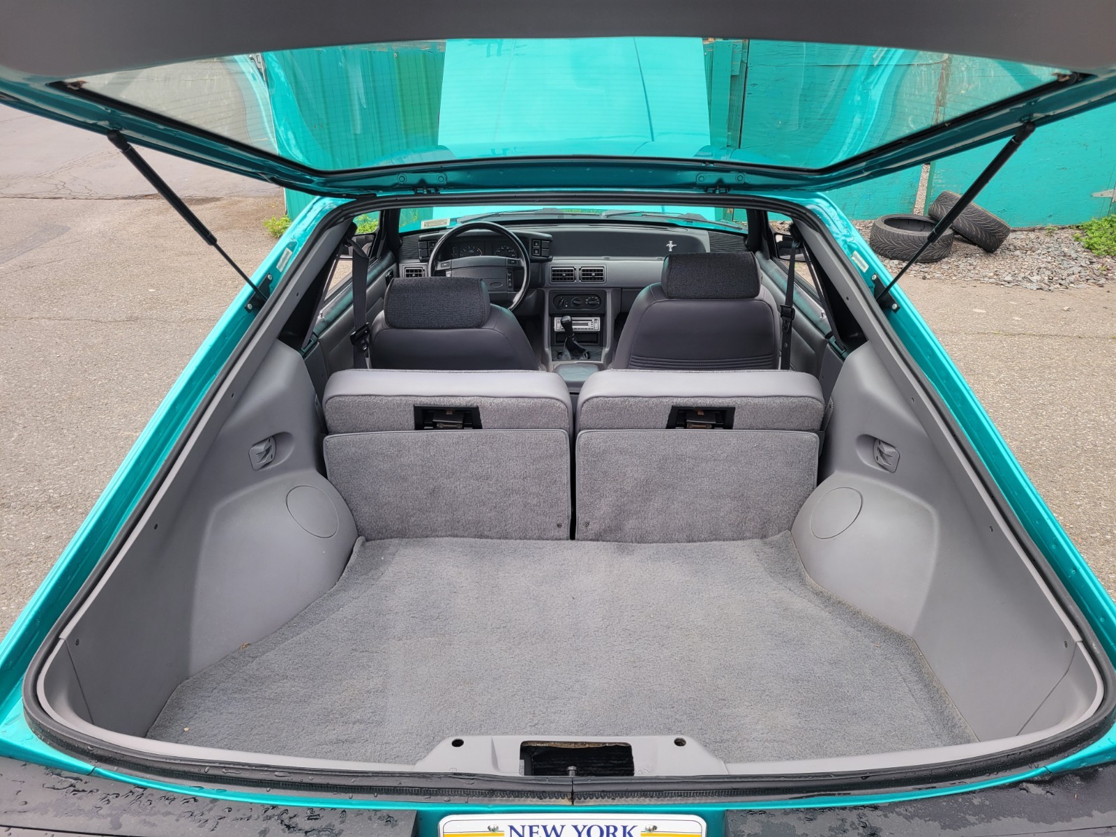 Ford-Mustang-1993-Hatchback-8