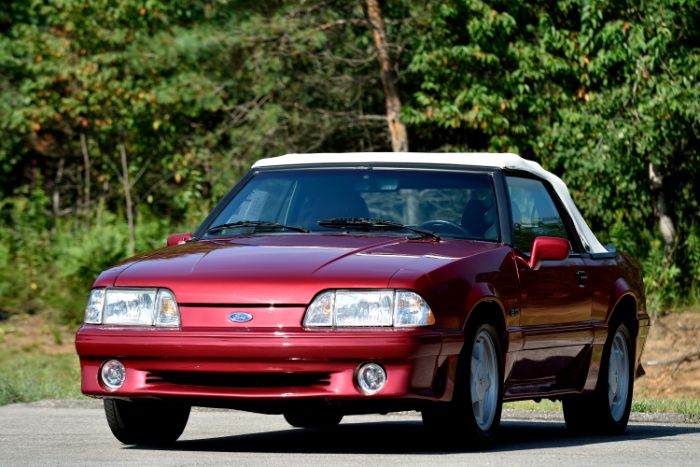 Ford-Mustang-1993-Red-24
