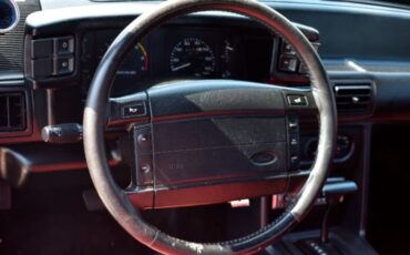 Ford-Mustang-1993-Red-31
