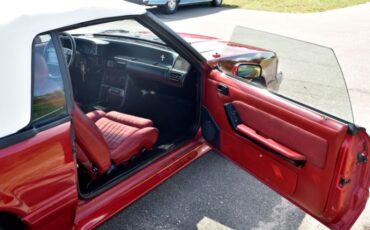 Ford-Mustang-1993-Red-34