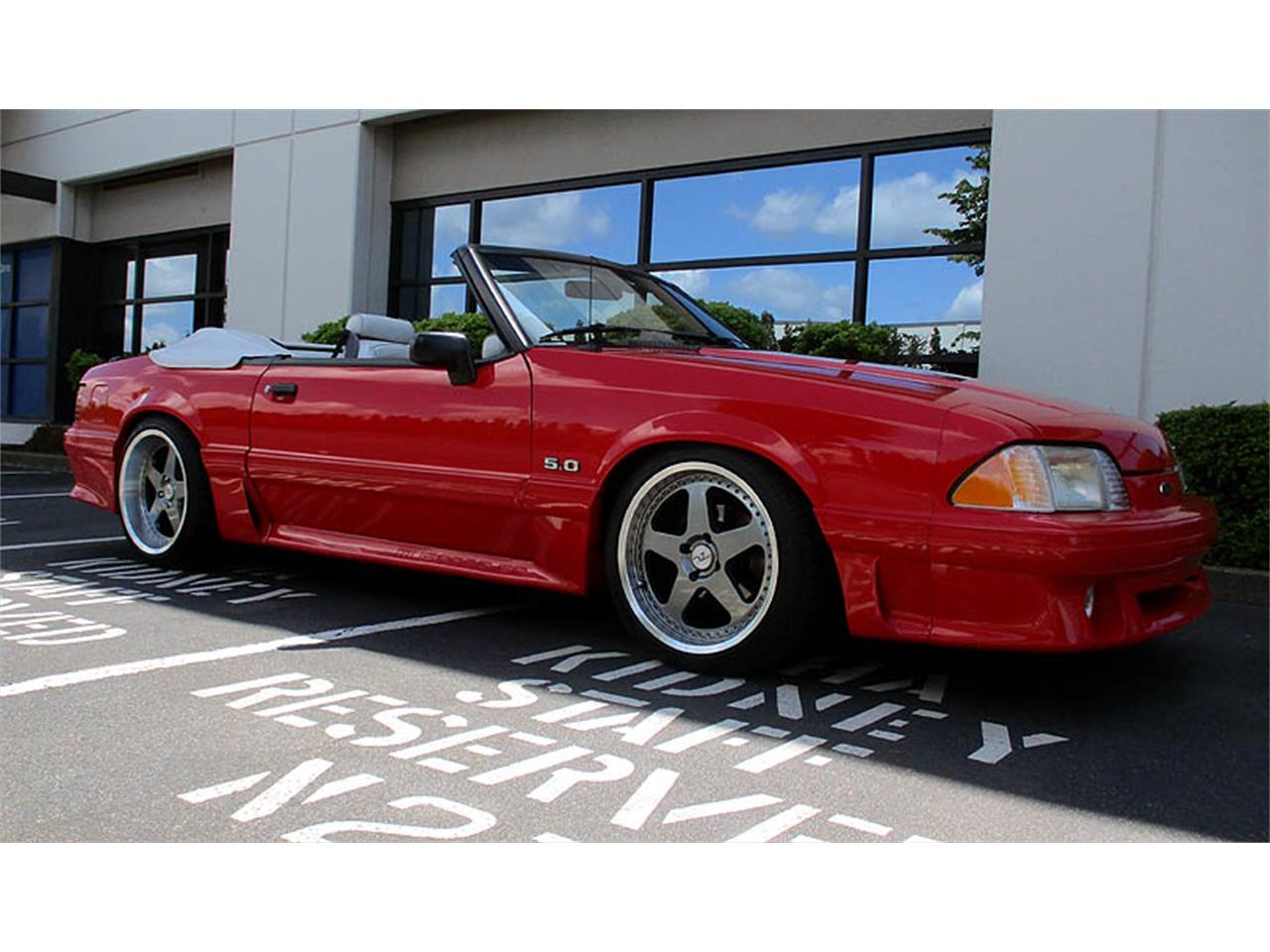 Ford-Mustang-1993-Red-White-3
