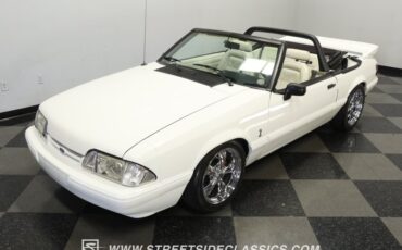 Ford-Mustang-1993-Vibrant-White-White-19