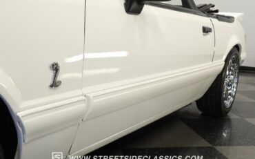 Ford-Mustang-1993-Vibrant-White-White-21