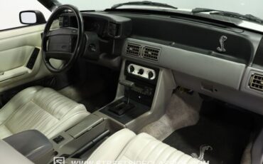 Ford-Mustang-1993-Vibrant-White-White-42