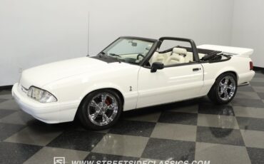 Ford-Mustang-1993-Vibrant-White-White-7