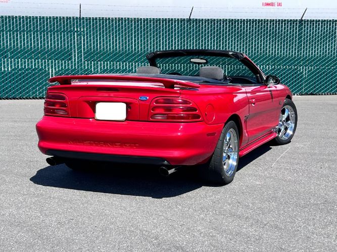 Ford-Mustang-1994-3