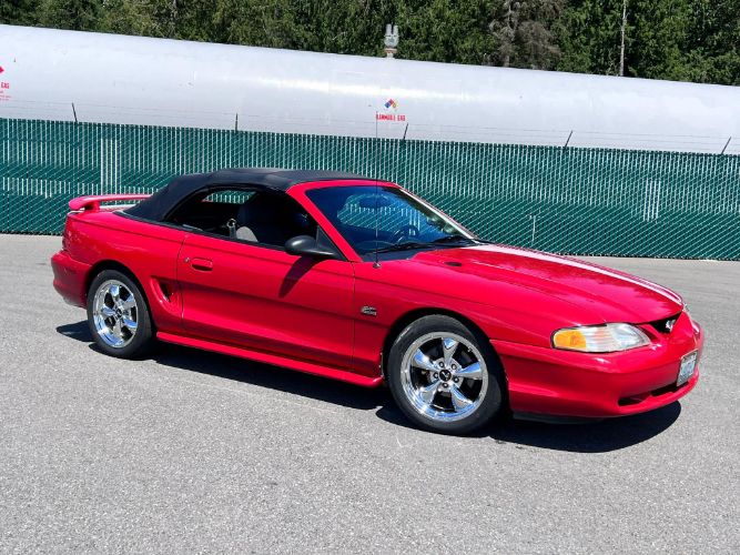 Ford-Mustang-1994-31