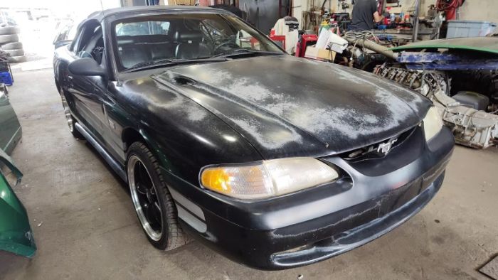 Ford-Mustang-1994-Black-Black-5