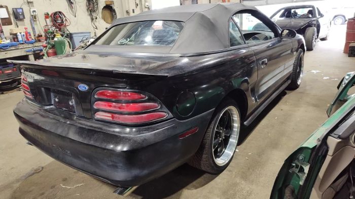 Ford-Mustang-1994-Black-Black-8