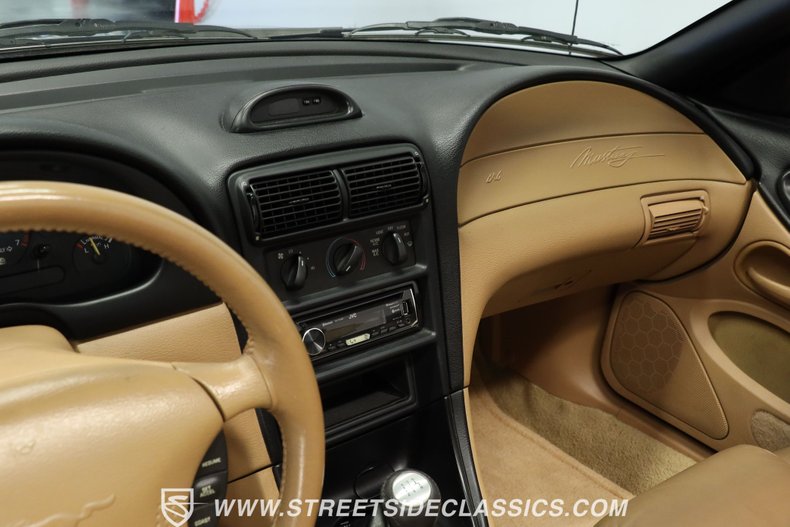 Ford-Mustang-1994-Black-Saddle-Leather-48