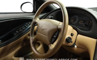 Ford-Mustang-1994-Black-Saddle-Leather-49