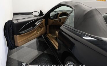 Ford-Mustang-1994-Black-Saddle-Leather-5