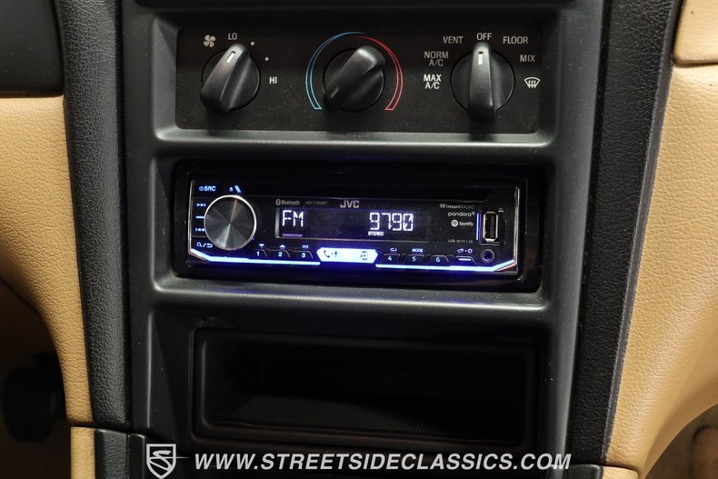 Ford-Mustang-1994-Black-Saddle-Leather-6