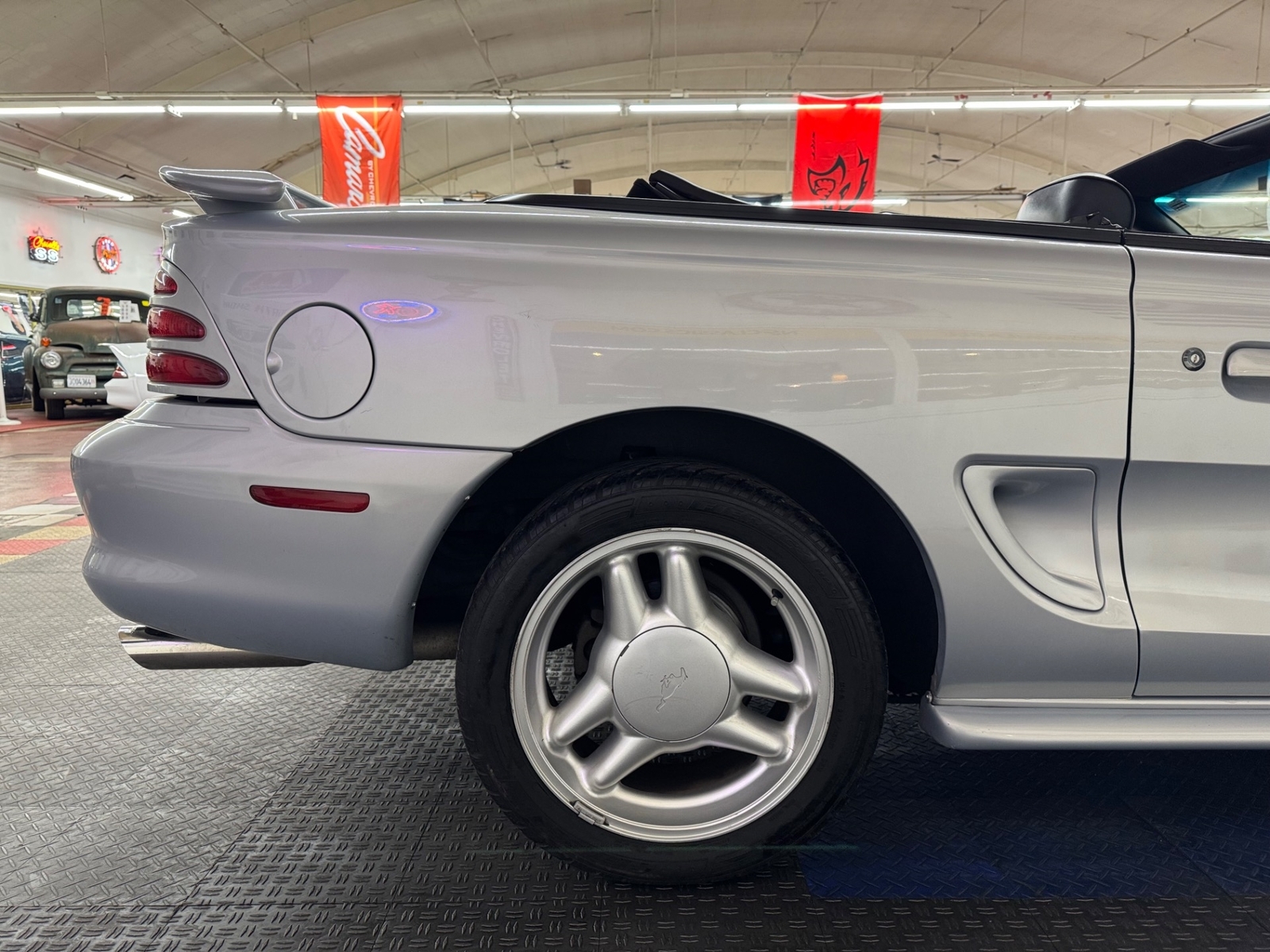 Ford-Mustang-1994-Convertible-25