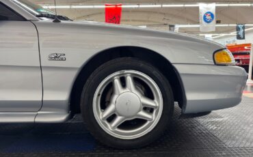 Ford-Mustang-1994-Convertible-27
