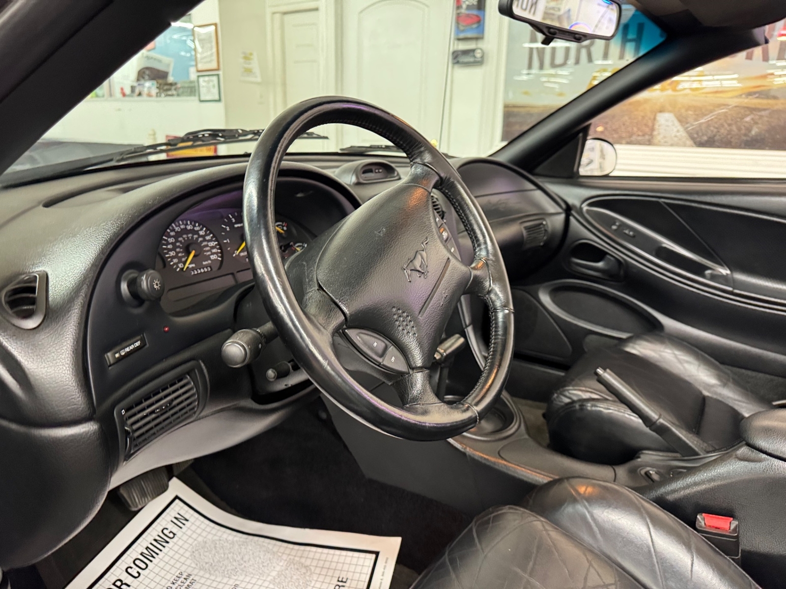 Ford-Mustang-1994-Convertible-35
