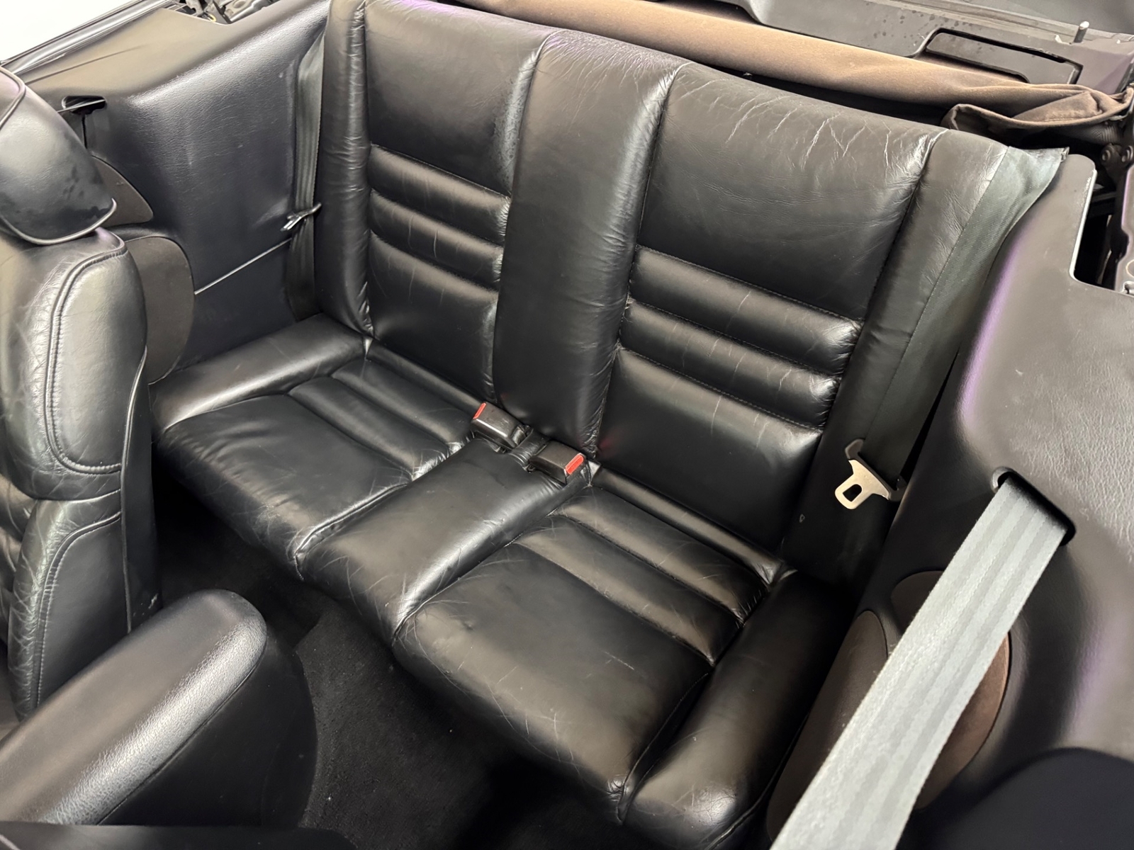 Ford-Mustang-1994-Convertible-39