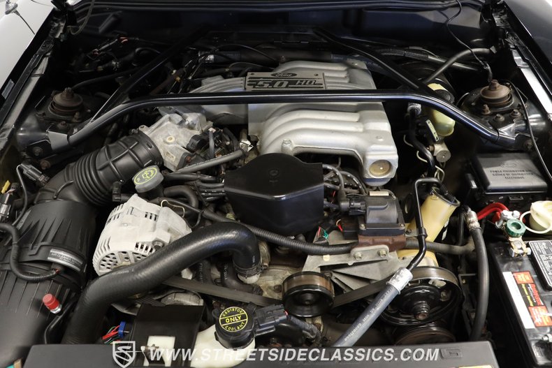 Ford-Mustang-1994-Ebony-Black-Saddle-leather-1