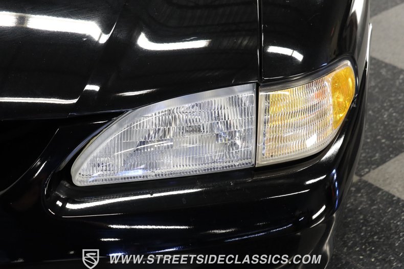 Ford-Mustang-1994-Ebony-Black-Saddle-leather-18
