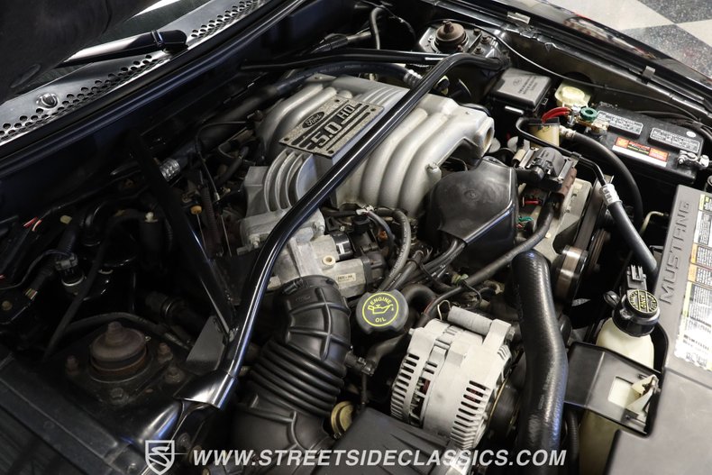 Ford-Mustang-1994-Ebony-Black-Saddle-leather-29