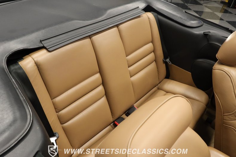 Ford-Mustang-1994-Ebony-Black-Saddle-leather-39