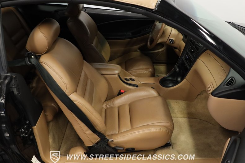 Ford-Mustang-1994-Ebony-Black-Saddle-leather-41