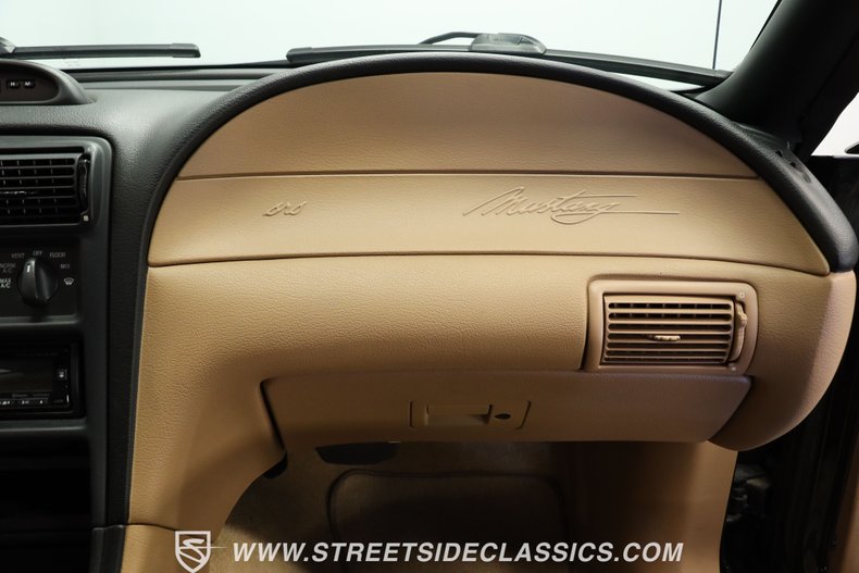 Ford-Mustang-1994-Ebony-Black-Saddle-leather-44