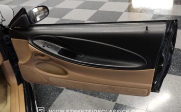 Ford-Mustang-1994-Ebony-Black-Saddle-leather-45