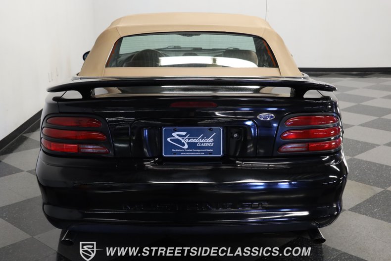 Ford-Mustang-1994-Ebony-Black-Saddle-leather-6