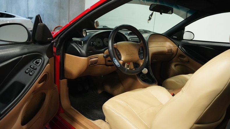 Ford-Mustang-1994-Rio-Red-Saddle-2