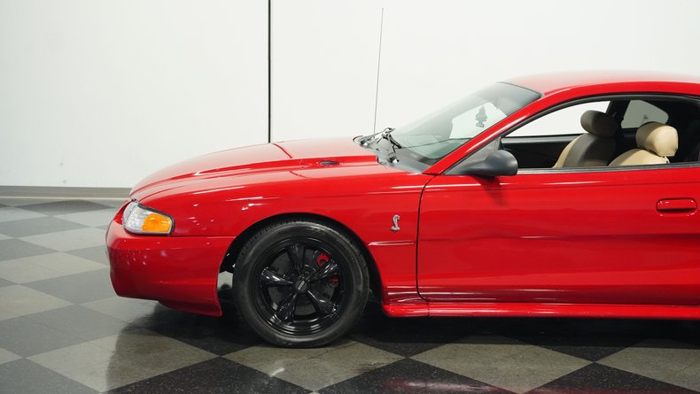 Ford-Mustang-1994-Rio-Red-Saddle-27