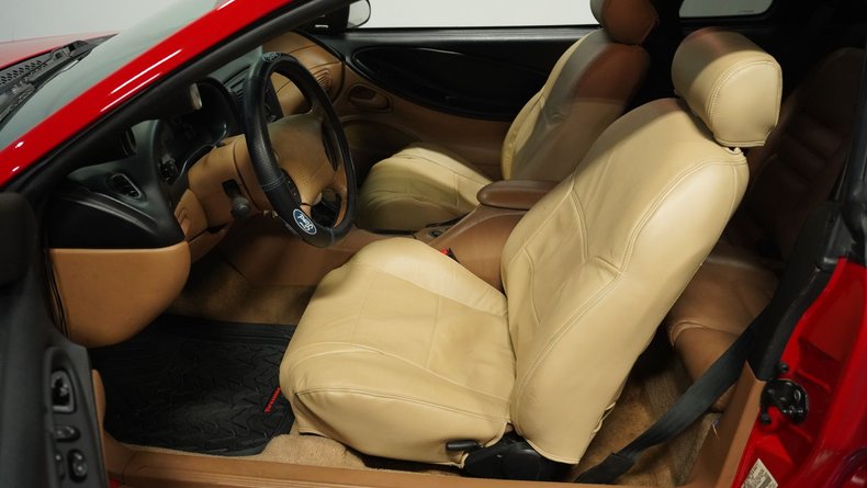 Ford-Mustang-1994-Rio-Red-Saddle-38