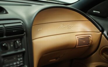 Ford-Mustang-1994-Rio-Red-Saddle-9