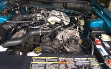 Ford-Mustang-1994-Teal-Plush-black-17