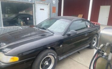 Ford-Mustang-1995-Black-Black