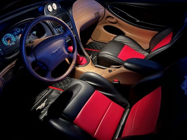 Ford-Mustang-1995-Red-10