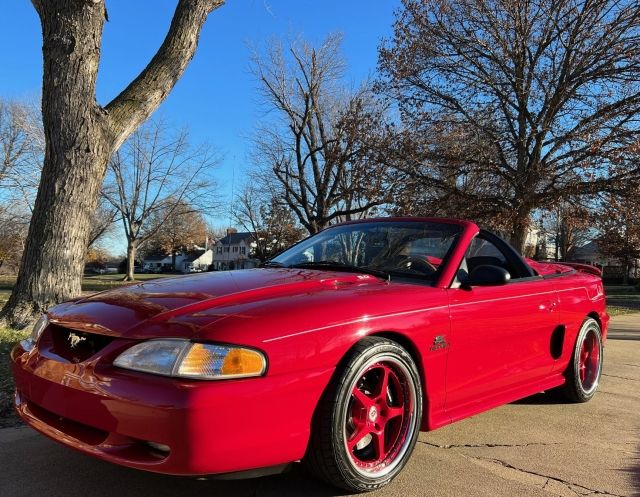 Ford-Mustang-1995-Red-32