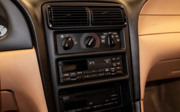 Ford-Mustang-Cobra-SVT-1994-22