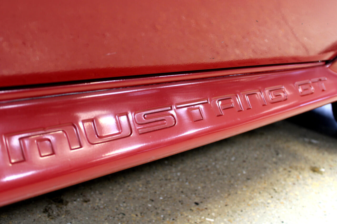 Ford-Mustang-GT-Convertible-1987-Convertible-19