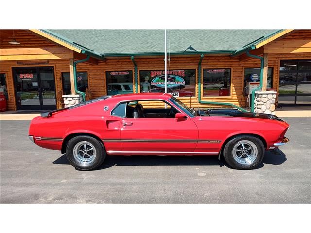 Ford-Mustang-Mach-I-1969-2-door-coupe-33