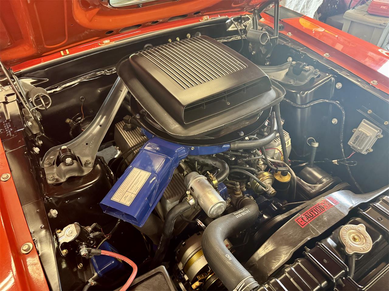Ford-Mustang-boss-302-1970-Calypso-Coral-Black-38