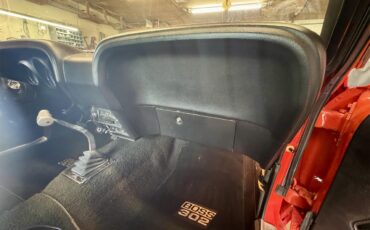 Ford-Mustang-boss-302-1970-Calypso-Coral-Black-52