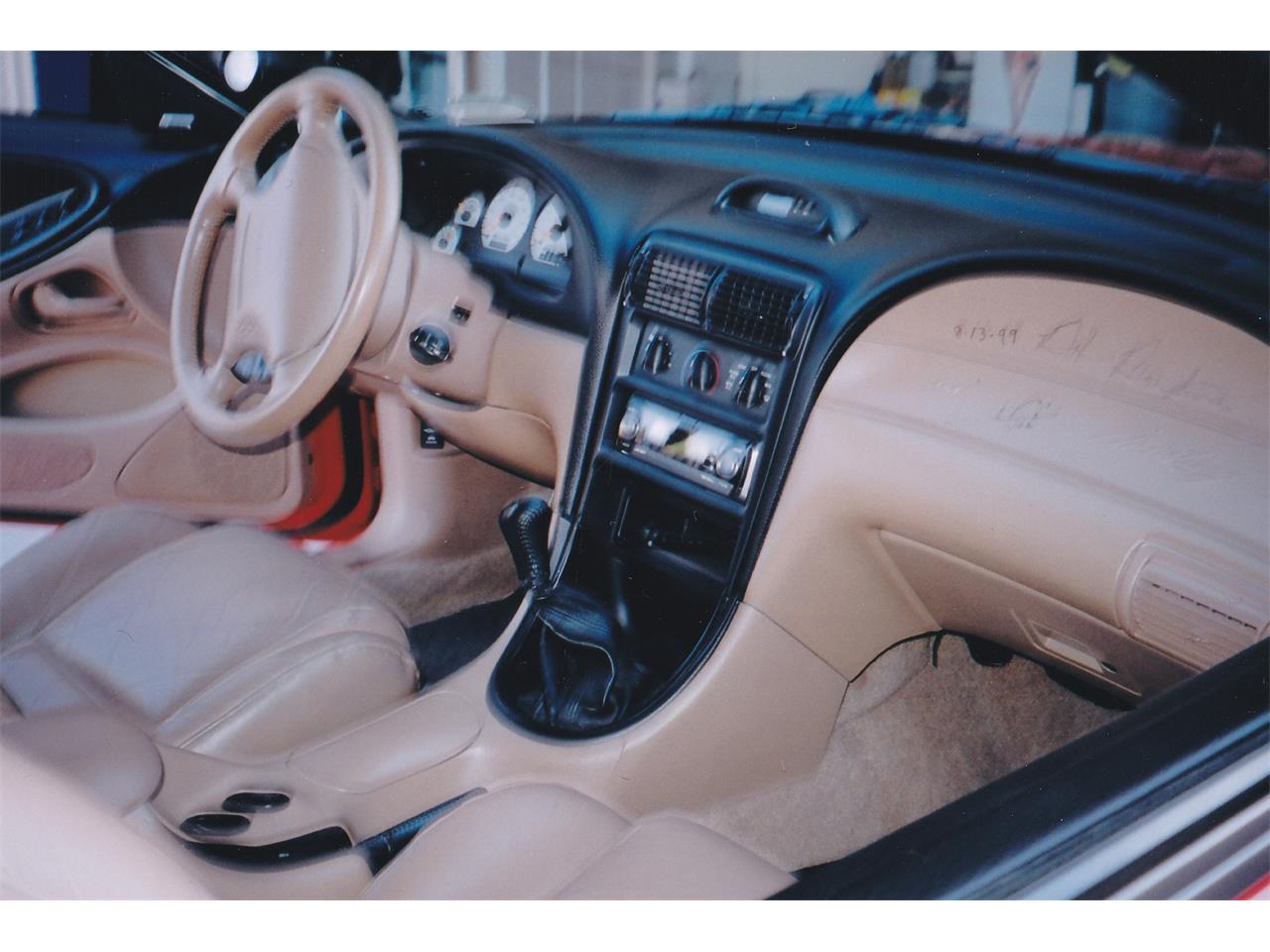 Ford-Mustang-cobra-1994-Rio-Red-Saddle-Black-28
