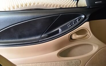 Ford-Mustang-cobra-1994-Rio-Red-Saddle-Black-29