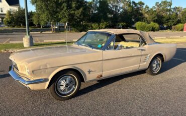 Ford-Mustang-convertible-1966-4