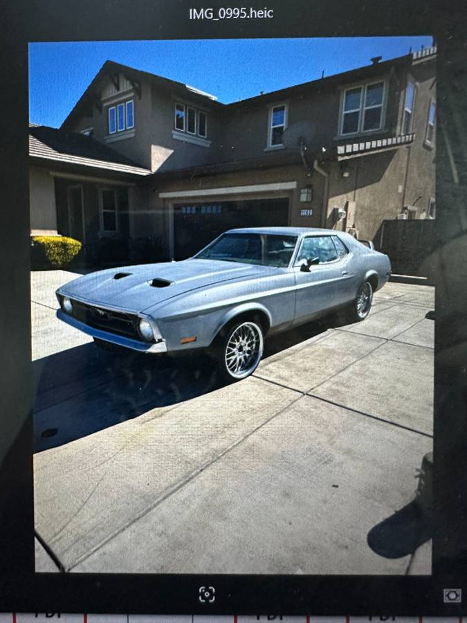 Ford-Mustang-coupe-1971-grey-3